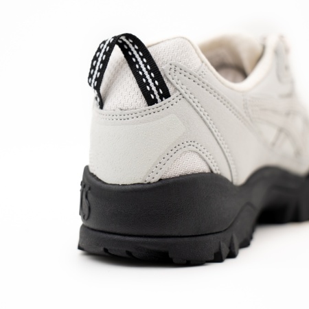 Кроссовки A's GEL-Pickax White Black S12636-04